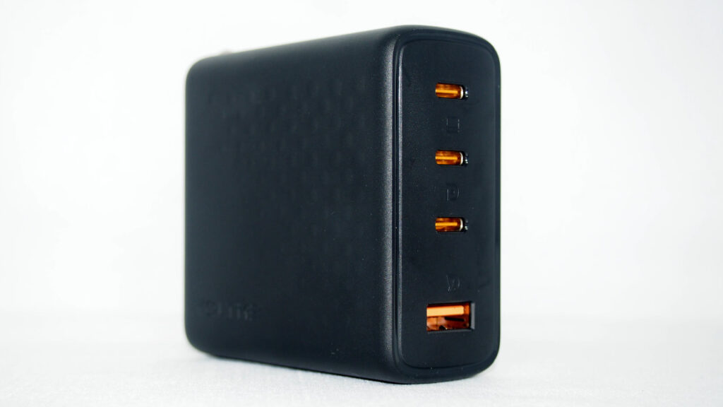 VOLTME Revo 100 Proの外観。