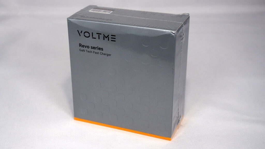 VOLTME Revo 100 Proのパッケージ。