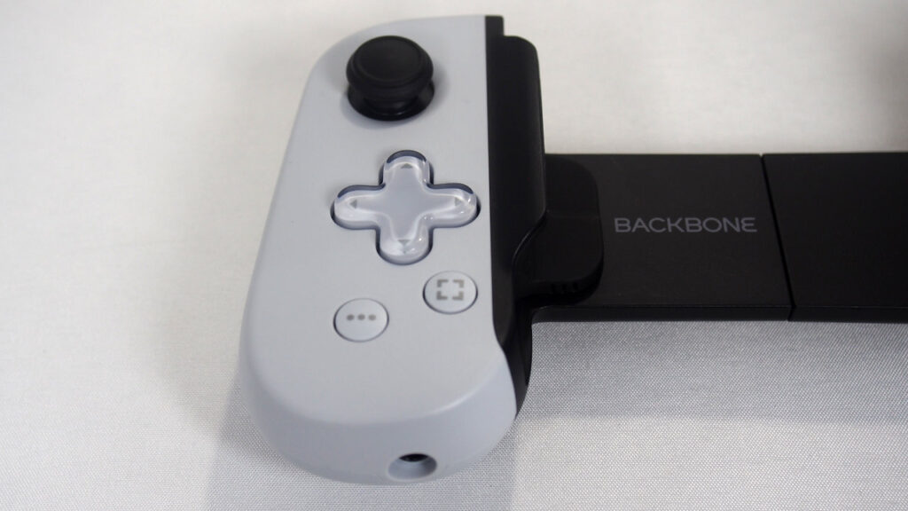 BACKBONE One (第2世代) PlayStation Editionの左部分。