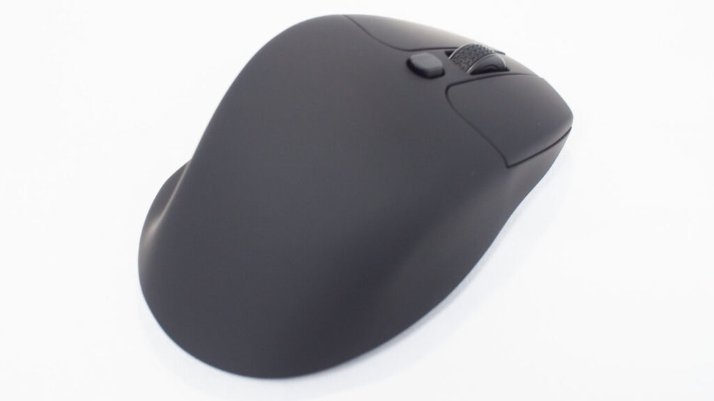 Keychron M6の上面。