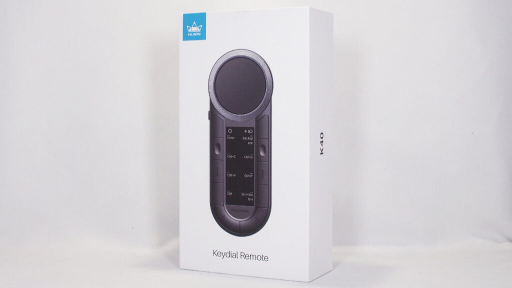 HUION Keydial Remote K40のパッケージ。