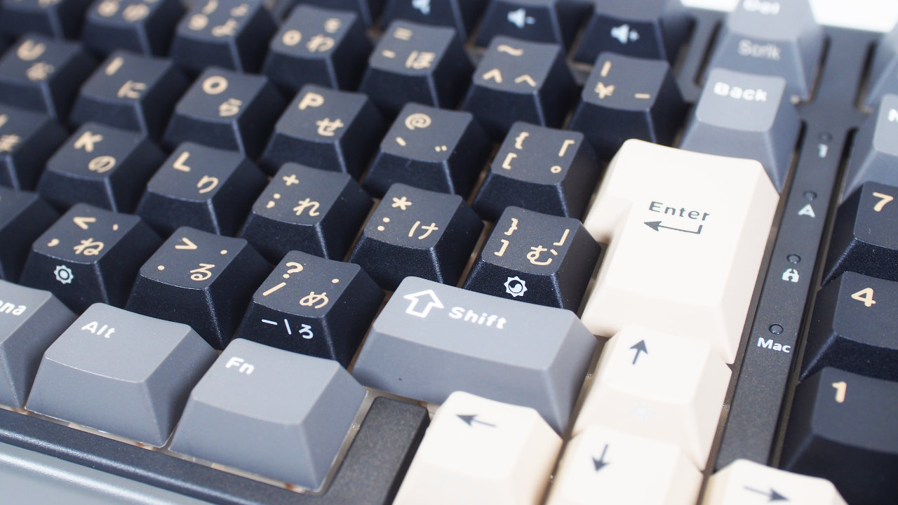 RK ROYAL KLUDGE R98 Proをレビュー：テンキー付きコトコト系日本語