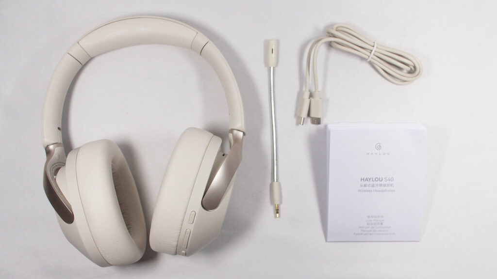 Haylou S40の付属品。