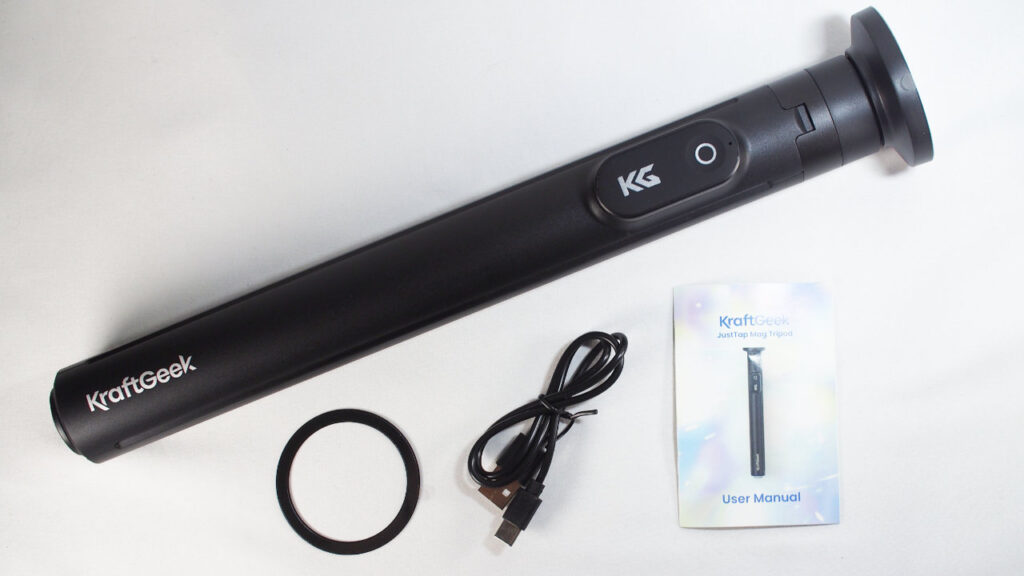 JustTap マグネティックフォン三脚の付属品。