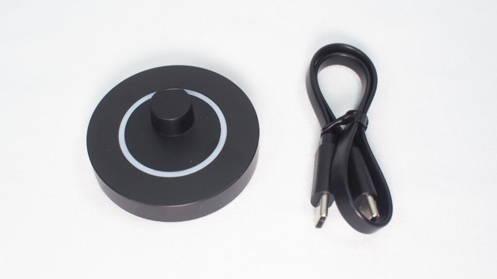 Smart Recovery Ring INFOBARコラボモデルの付属品。