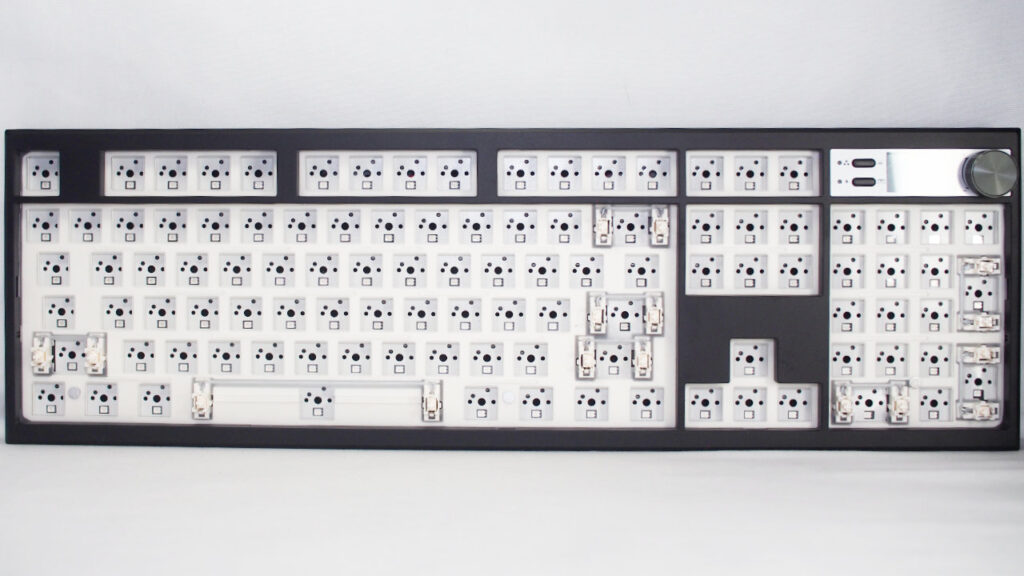 ZUOYA GMK104本体。