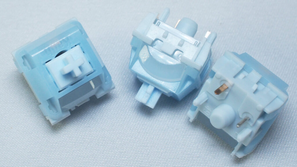 キースイッチのKailh Frost Blue Switch。
