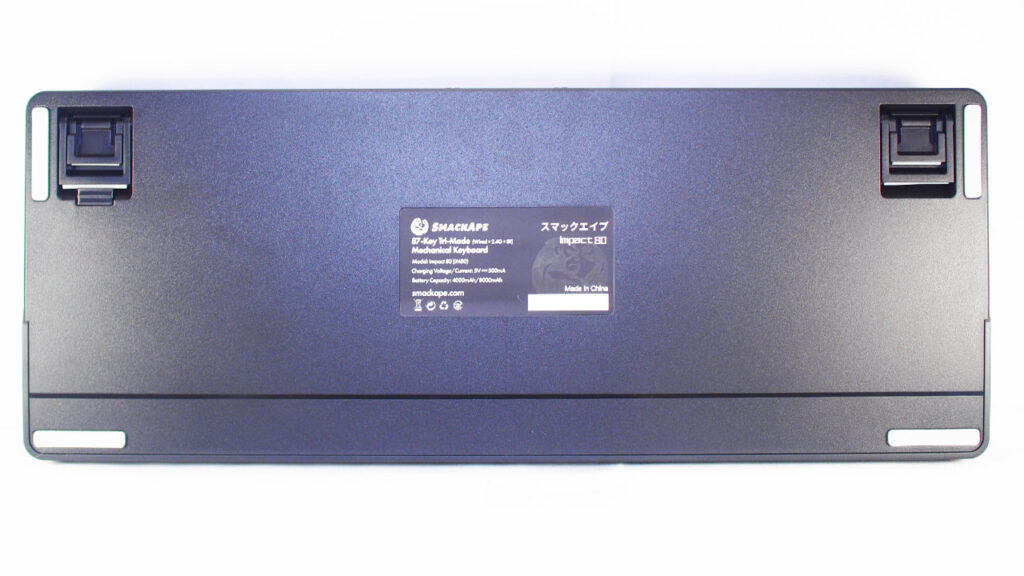 SmackApe Impact 80 JISの底面。