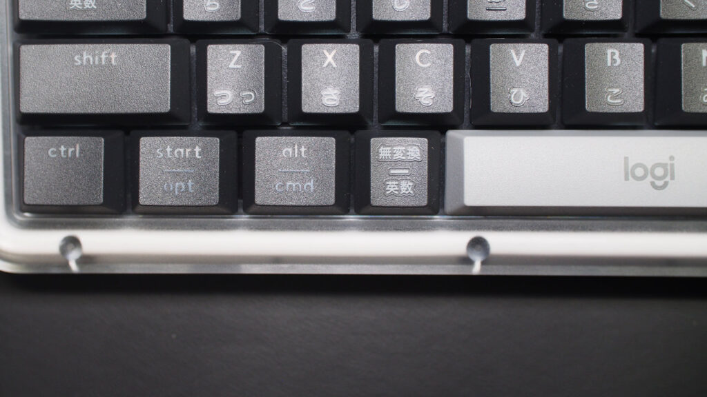 スペースキー左側のキー配列。