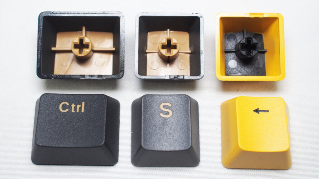 ATTACK SHARK M86のキーキャップ。