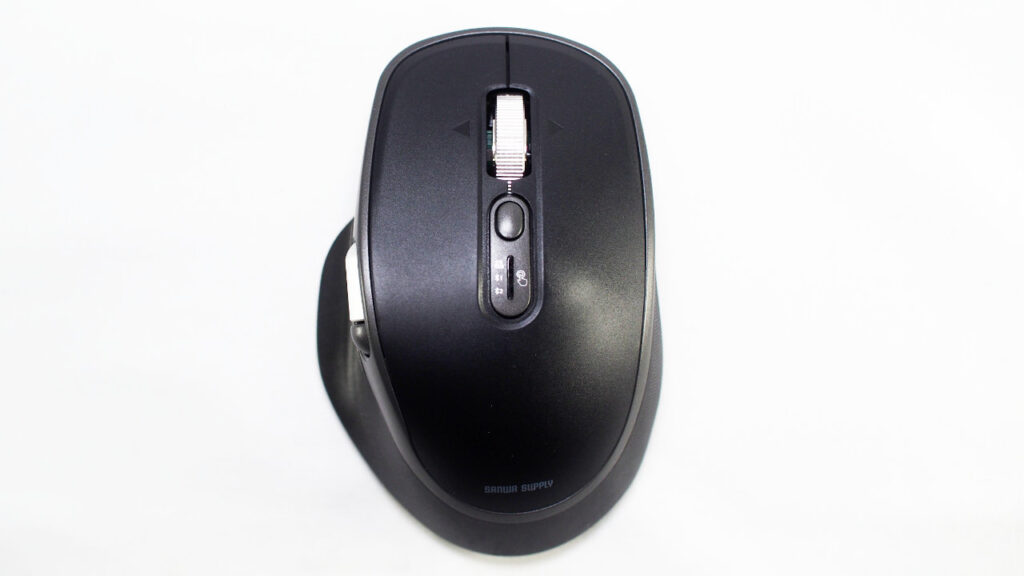 MA-WBIRS635BKの上面。