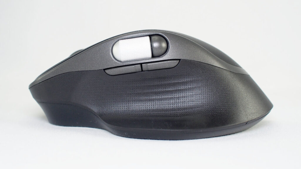 MA-WBIRS635BKの左側面。