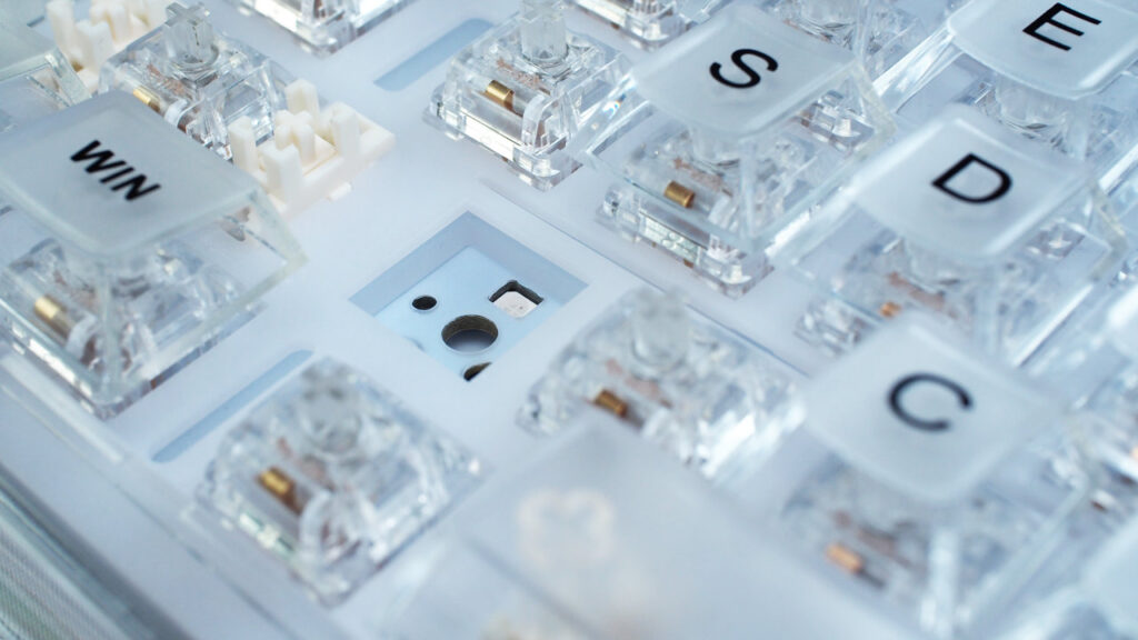 YUNZII X75 PROのプレート。