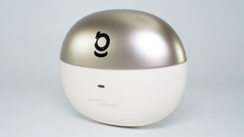 Baseus Inspire XC1の充電ケース。