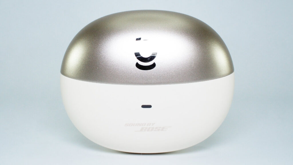 Baseus Inspire XC1の充電ケース正面。
