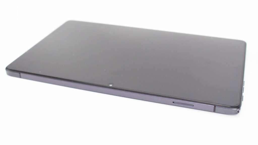 FPD CP10-J1の上面。SDカードスロットがある。