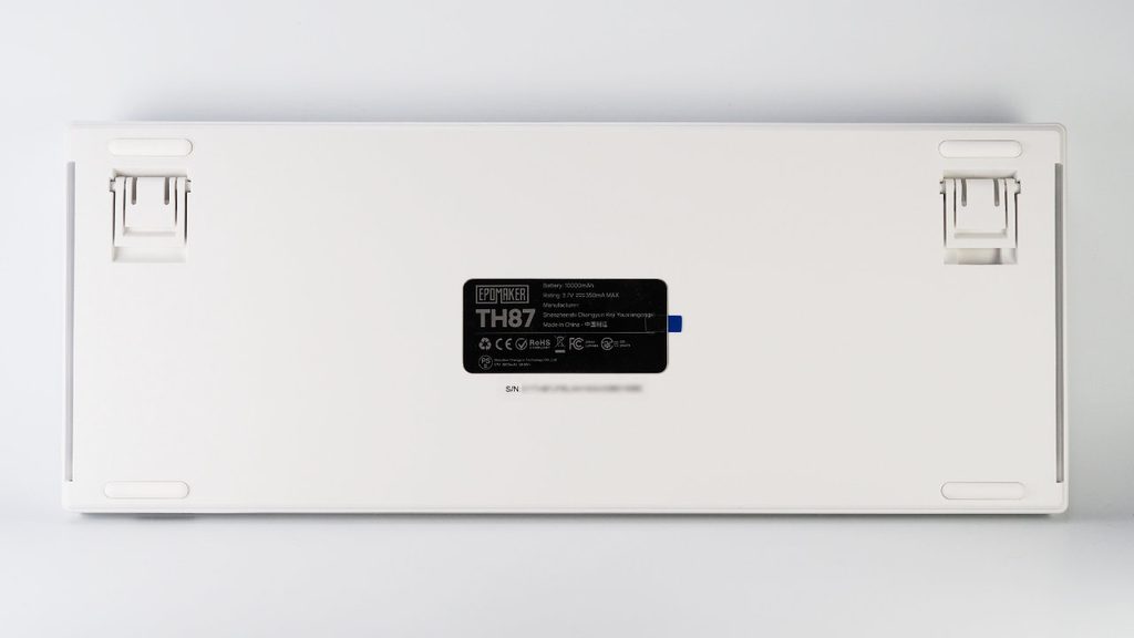 EPOMAKER TH87 JISの底面。